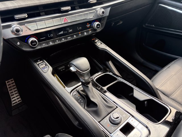 Certified 2024 Kia Telluride SX Prestige AWD/4WD image 28
