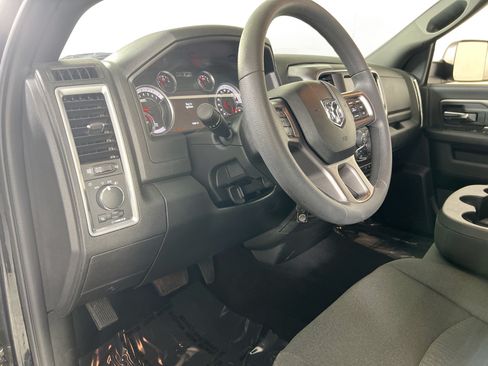 Used 2023 RAM 1500 Warlock w/ Trailer & Traction Group AWD/4WD image 9
