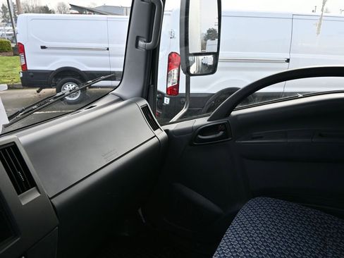 New 2024 Isuzu NPR image 25