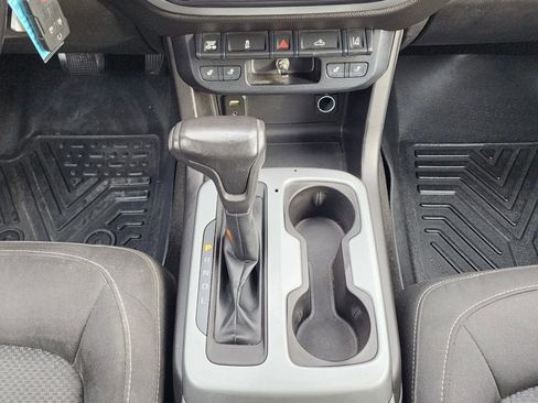 Used 2018 Chevrolet Colorado LT w/ LT Convenience Package image 19