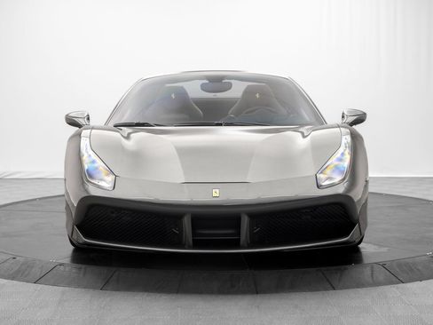 Used 2017 Ferrari 488 Spider RWD image 2