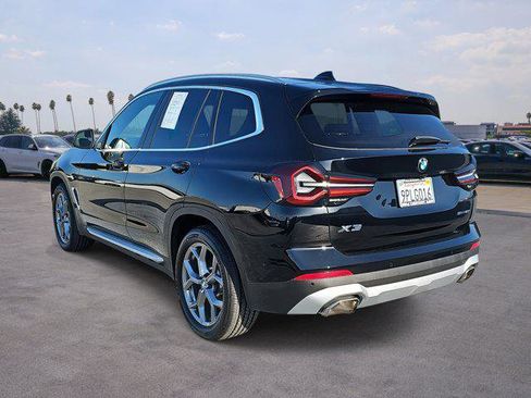 Used 2024 BMW X3 sDrive30i w/ Premium Package image 7