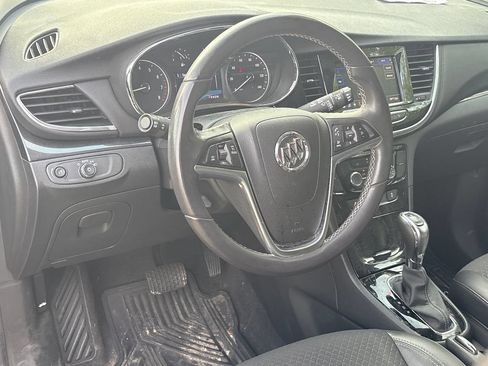 Used 2022 Buick Encore Preferred w/ Safety Package AWD/4WD image 9
