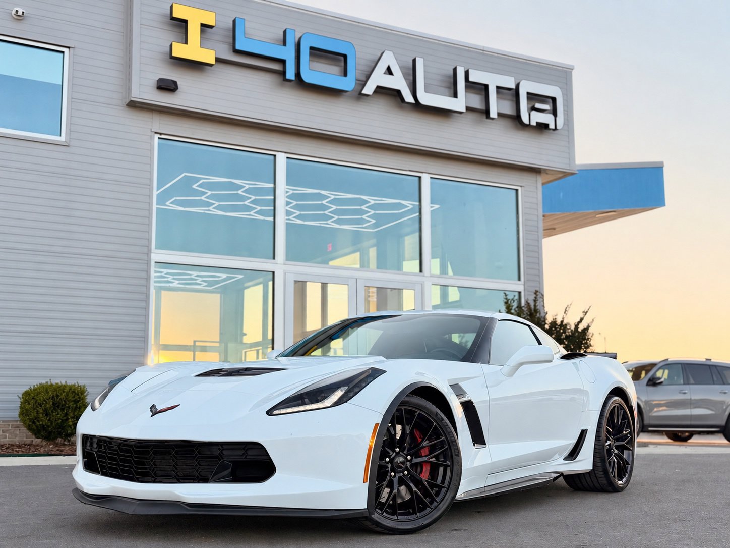 Used 2017 Chevrolet Corvette Z06 w/ Battery Protection Package RWD image 1