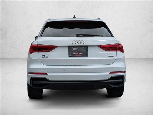 Used 2025 Audi Q3 2.0T Premium Plus w/ Premium Plus Package AWD/4WD image 7