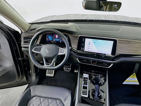 New 2026 Volkswagen Atlas SEL Premium R-Line image 19