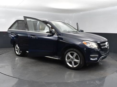 Used 2018 Mercedes-Benz GLE 350 w/ Premium 1 Package image 25