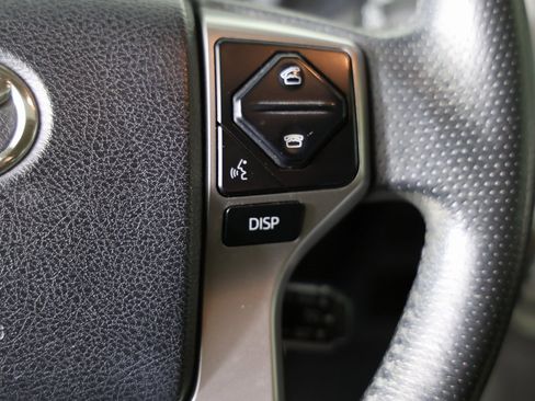 Used 2015 Toyota 4Runner SR5 Premium image 15