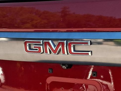 Used 2024 GMC Yukon AT4 w/ Technology Package AWD/4WD image 36