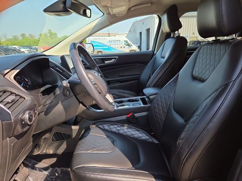 Used 2024 Ford Edge Titanium AWD/4WD image 23
