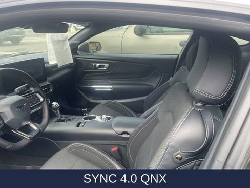 Used 2024 Ford Mustang Coupe image 9