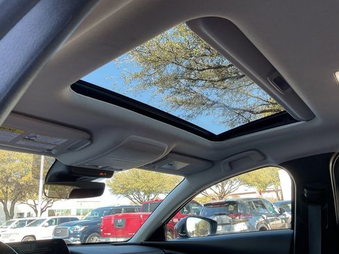 Used 2025 MAZDA CX-30 AWD 2.5 S w/ Preferred Package image 31