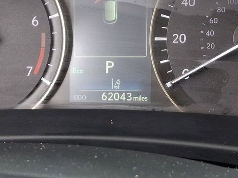 Used 2022 Lexus RX 350L Premium w/ Premium Package image 26