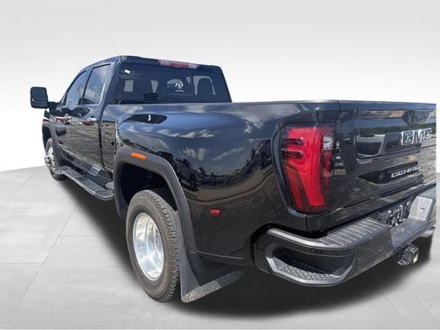Used 2024 GMC Sierra 3500 Denali w/ Denali Reserve Package AWD/4WD image 39