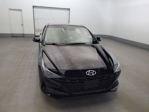 Used 2023 Hyundai Elantra SEL w/ Cargo Package image 14