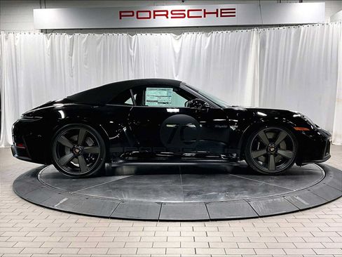 Used 2026 Porsche 911 GTS RWD image 10