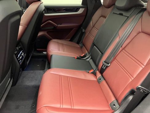 New 2025 Porsche Cayenne S image 23
