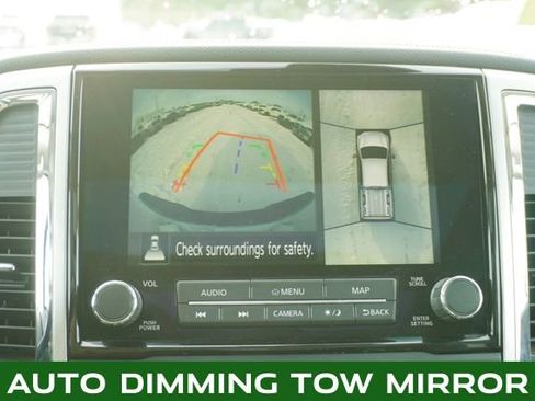 Used 2021 Nissan Titan SL w/ Moonroof Package image 16