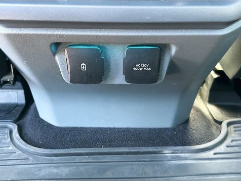 Used 2025 Ford F150 Lariat w/ Equipment Group 501A Mid AWD/4WD image 26