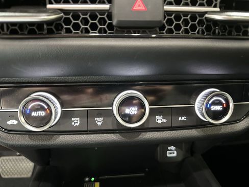 Used 2024 Honda HR-V EX-L image 17