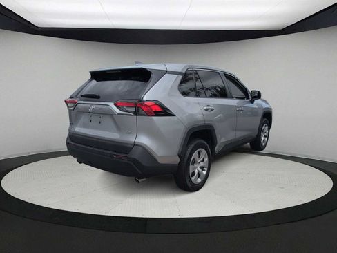 Used 2023 Toyota RAV4 LE FWD image 8