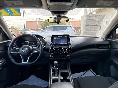 Used 2022 Nissan Sentra SV w/ Trunk Package image 20