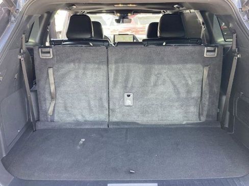Used 2023 Toyota Highlander XSE FWD image 23
