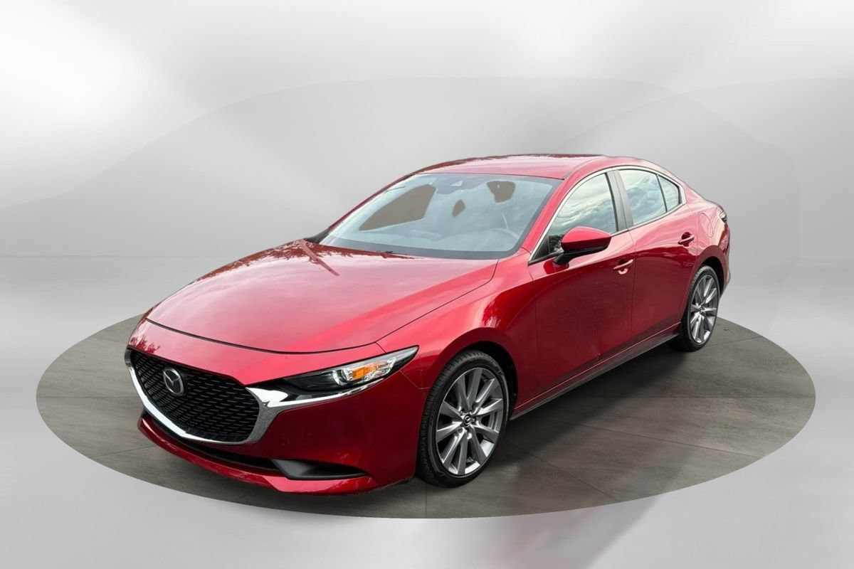 Used 2021 MAZDA MAZDA3 s FWD image 1