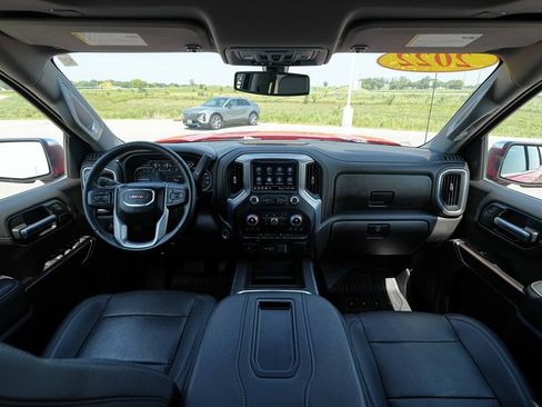 Used 2022 GMC Sierra 1500 SLT w/ SLT Premium Package AWD/4WD image 29