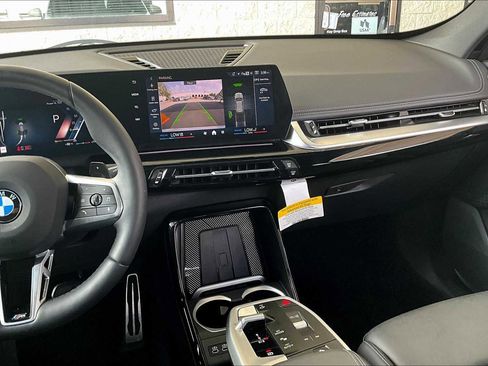 Used 2025 BMW X1 xDrive28i image 11