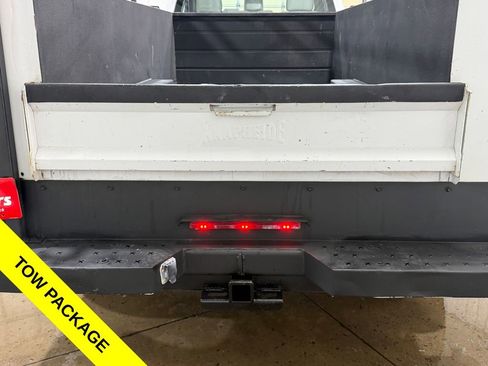 Used 2018 Ford F450 XL w/ Power Equipment Group RWD image 3