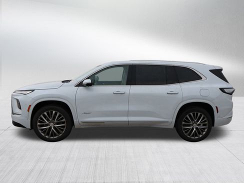 New 2026 Buick Enclave Avenir w/ Super Cruise Package image 4