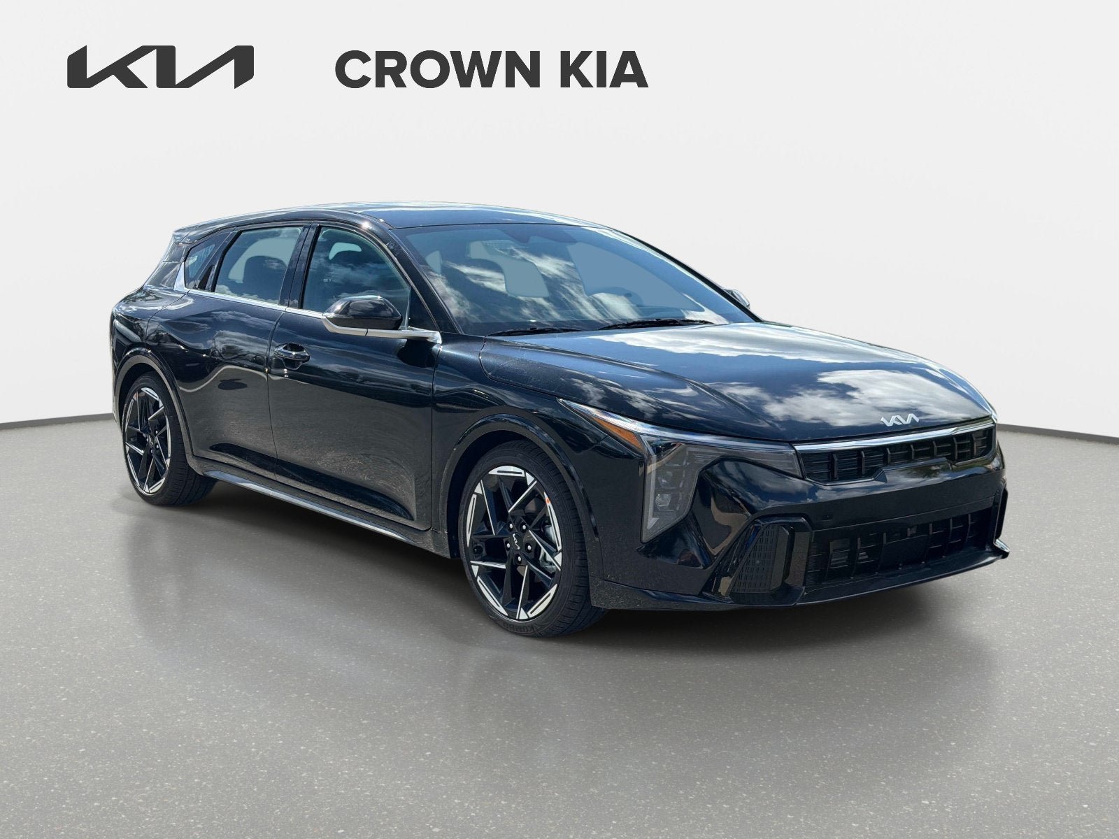 New 2026 Kia K4 GT-Line FWD image 3