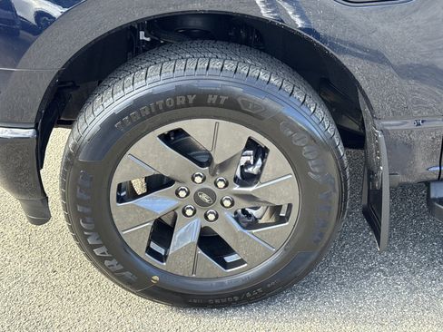 Used 2024 Ford F150 Lightning Flash w/ Max Trailer Tow Package image 11