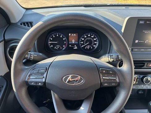 Used 2023 Hyundai Kona SEL image 16
