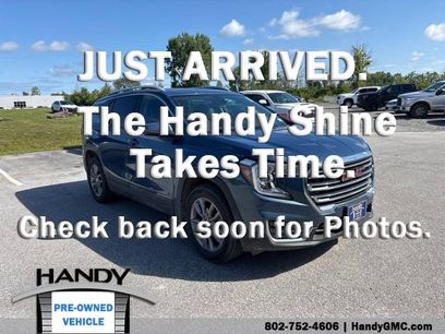 Used 2024 GMC Terrain SLT w/ LPO, Floor Liner Package