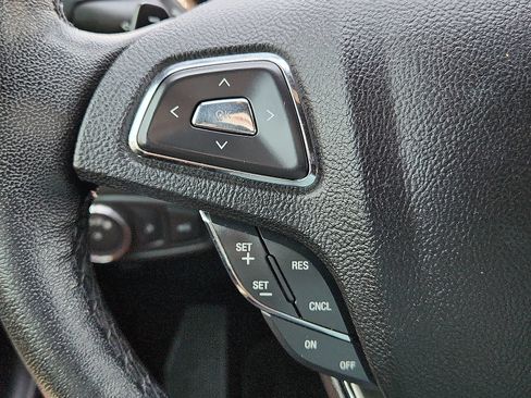 Used 2017 Lincoln MKC Premiere FWD image 17