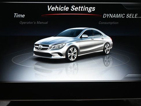 Used 2018 Mercedes-Benz CLA 250 250 4MATIC image 27