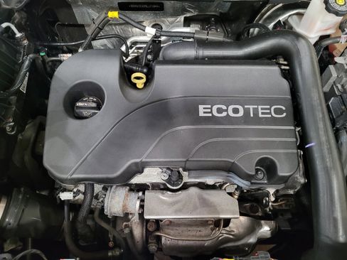 Used 2022 Chevrolet Equinox LT AWD/4WD image 30