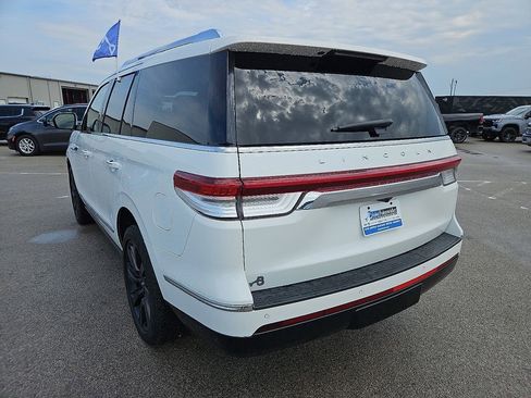 Used 2023 Lincoln Navigator Reserve AWD/4WD image 5