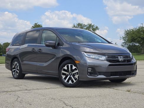 Certified 2025 Honda Odyssey EX-L image 12