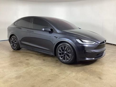 Used 2024 Tesla Model X AWD/4WD image 5