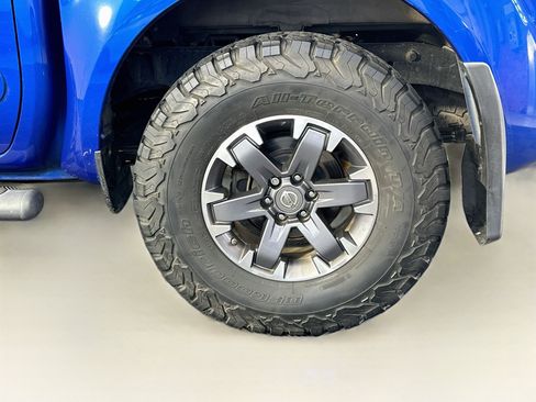 Used 2015 Nissan Frontier PRO-4X w/ Pro-4x Luxury Package AWD/4WD image 11