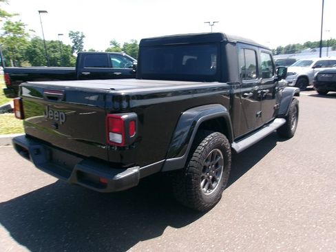 Used 2021 Jeep Gladiator Sport w/ Quick Order Package 24Q 80Th AWD/4WD image 3