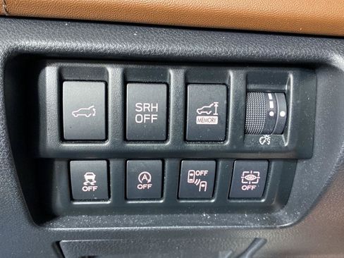 Used 2020 Subaru Forester Touring AWD/4WD image 25
