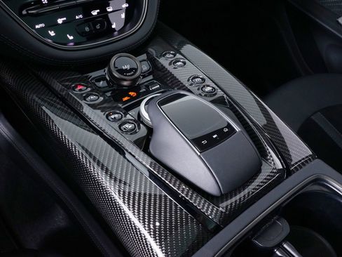 Used 2023 Aston Martin DBX 707 image 29