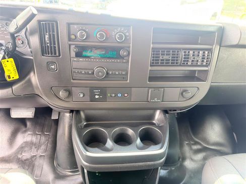 Used 2021 GMC Savana 2500 w/ Driver Convenience Package RWD image 17