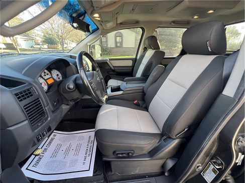 Used 2011 Nissan Titan PRO-4X w/ Pro-4x Premium Utility Pkg image 15