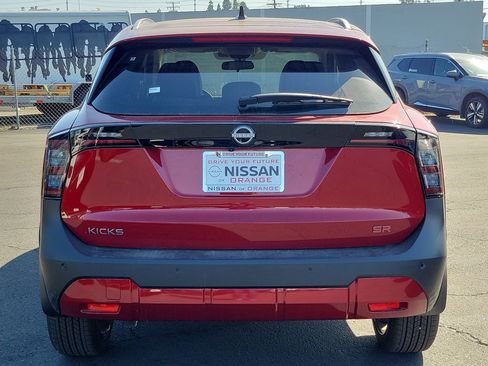 New 2026 Nissan Kicks SR image 19