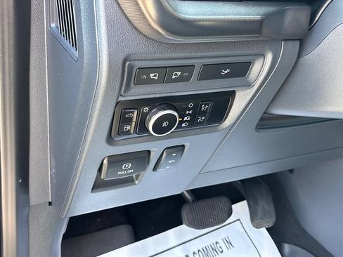 Used 2024 Ford F150 Lariat w/ Equipment Group 502A High AWD/4WD image 29
